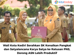 Wali Kota Kediri Serahkan SK Kenaikan Pangkat dan Satyalancana Karya Satya ke Ratusan PNS, Dorong ASN Lebih Produktif